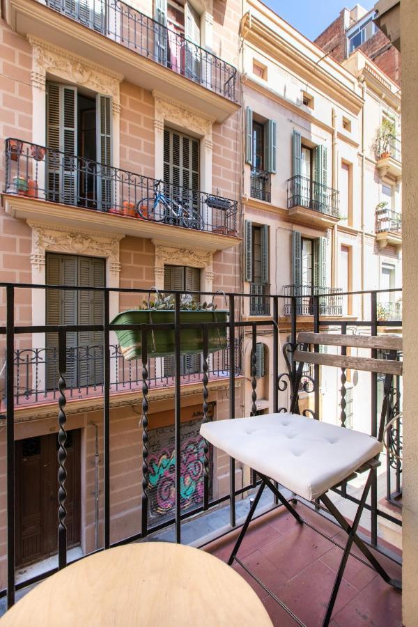 Pere Serafi 2 Bedroom Apartment บาร์เซโลนา ภายนอก รูปภาพ