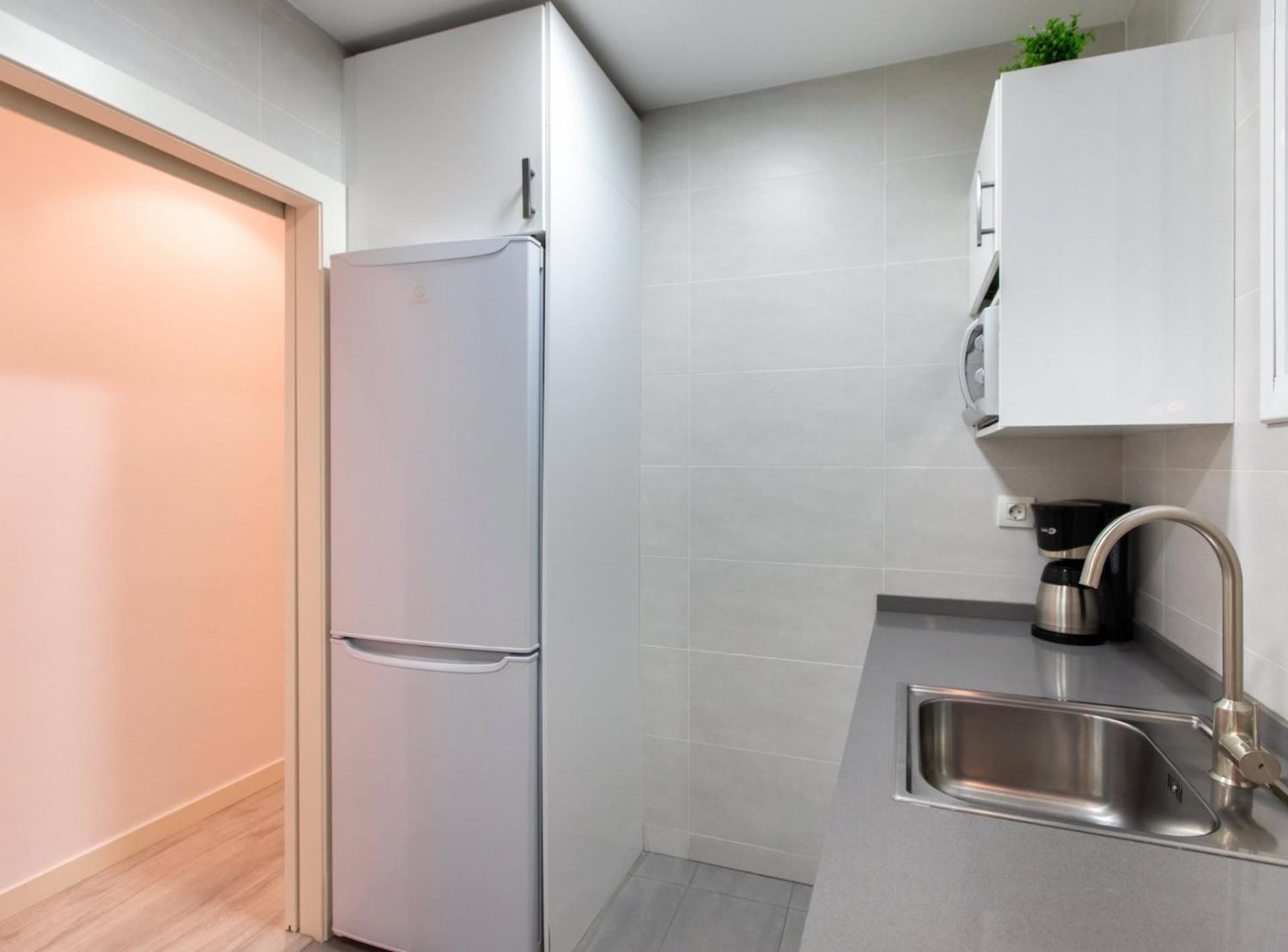 Pere Serafi 2 Bedroom Apartment บาร์เซโลนา ภายนอก รูปภาพ